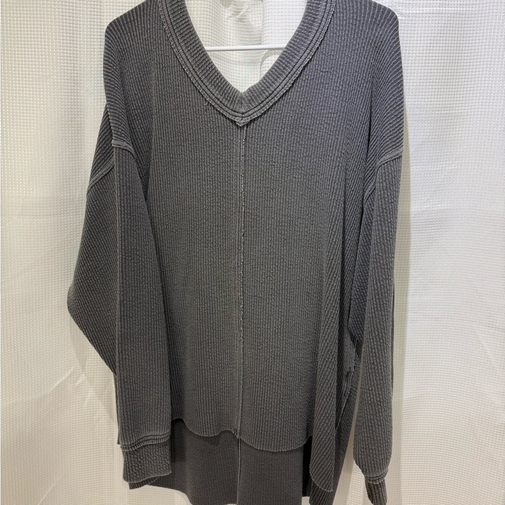 V-Neck oversized Sweater